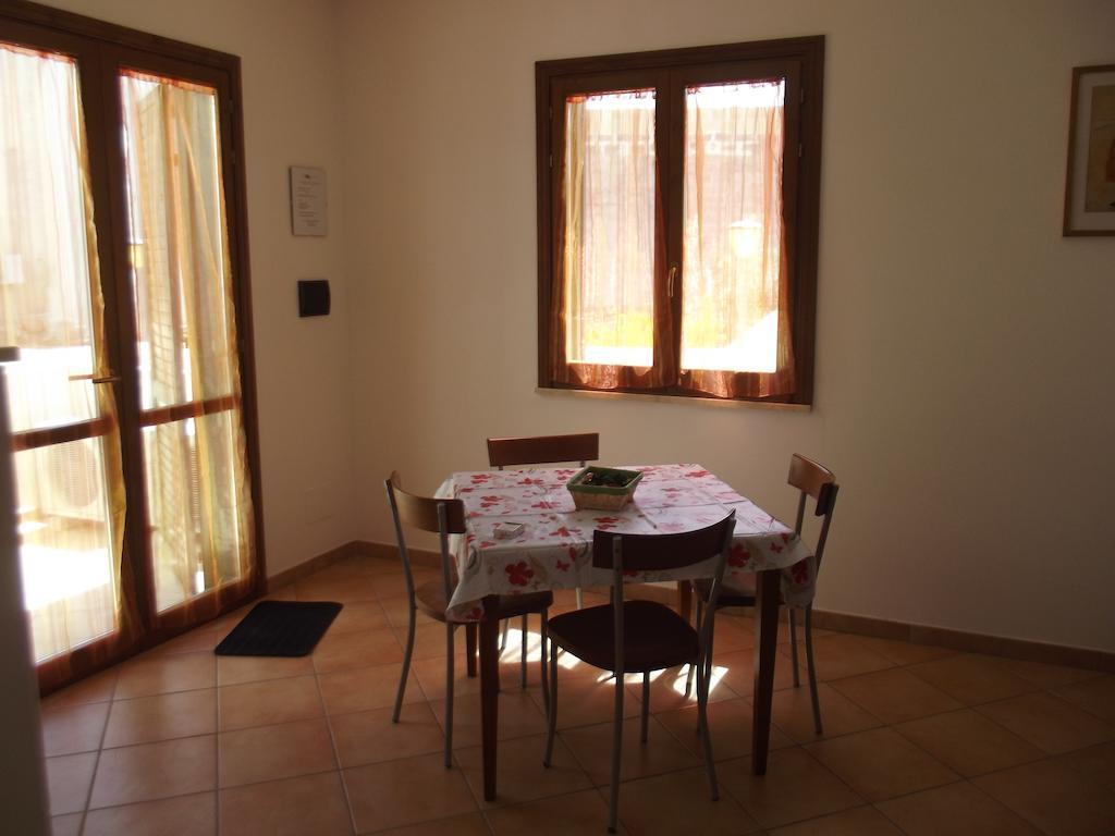 Residence Favonio Favignana Bagian luar foto