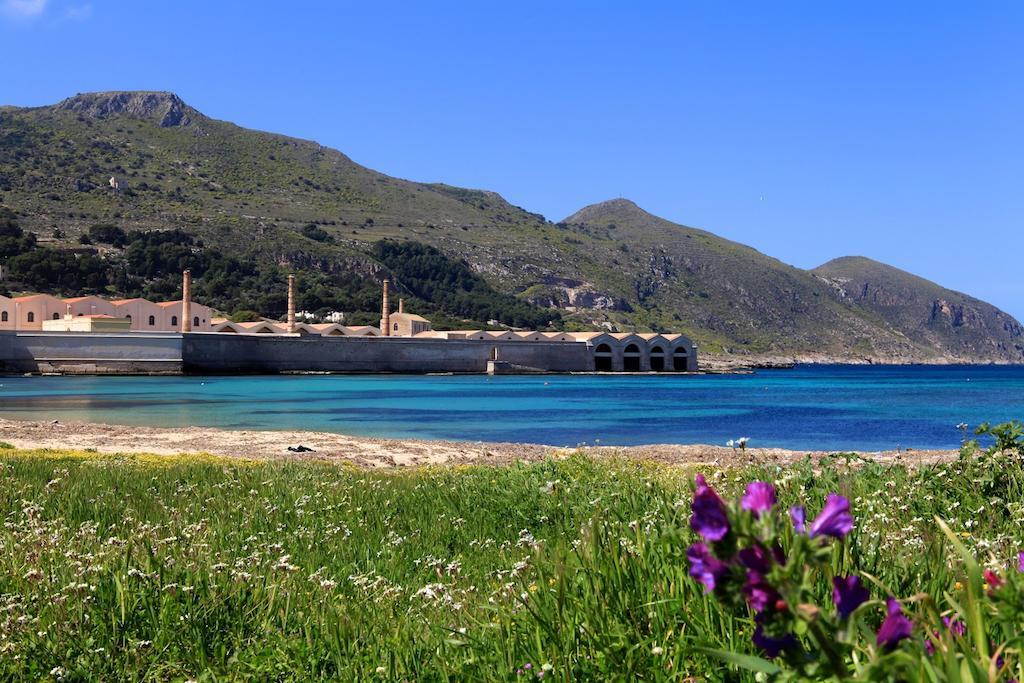 Residence Favonio Favignana Bagian luar foto